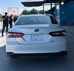 تۆیۆتا کامری